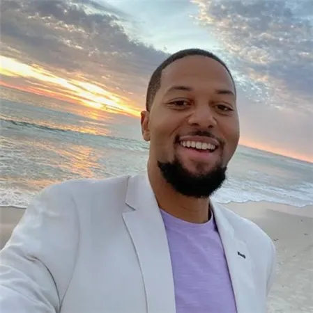 Dr. Chris Isabelle at The Dental Suite in Chicago, IL